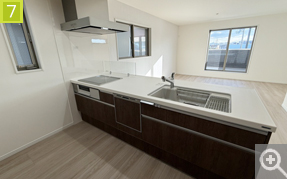 ２階LDK　キッチン側から